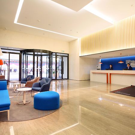 Holiday Inn Express Chengdu North Railway Station By Ihg - Near Panda Base, Near Chunxi Road Экстерьер фото