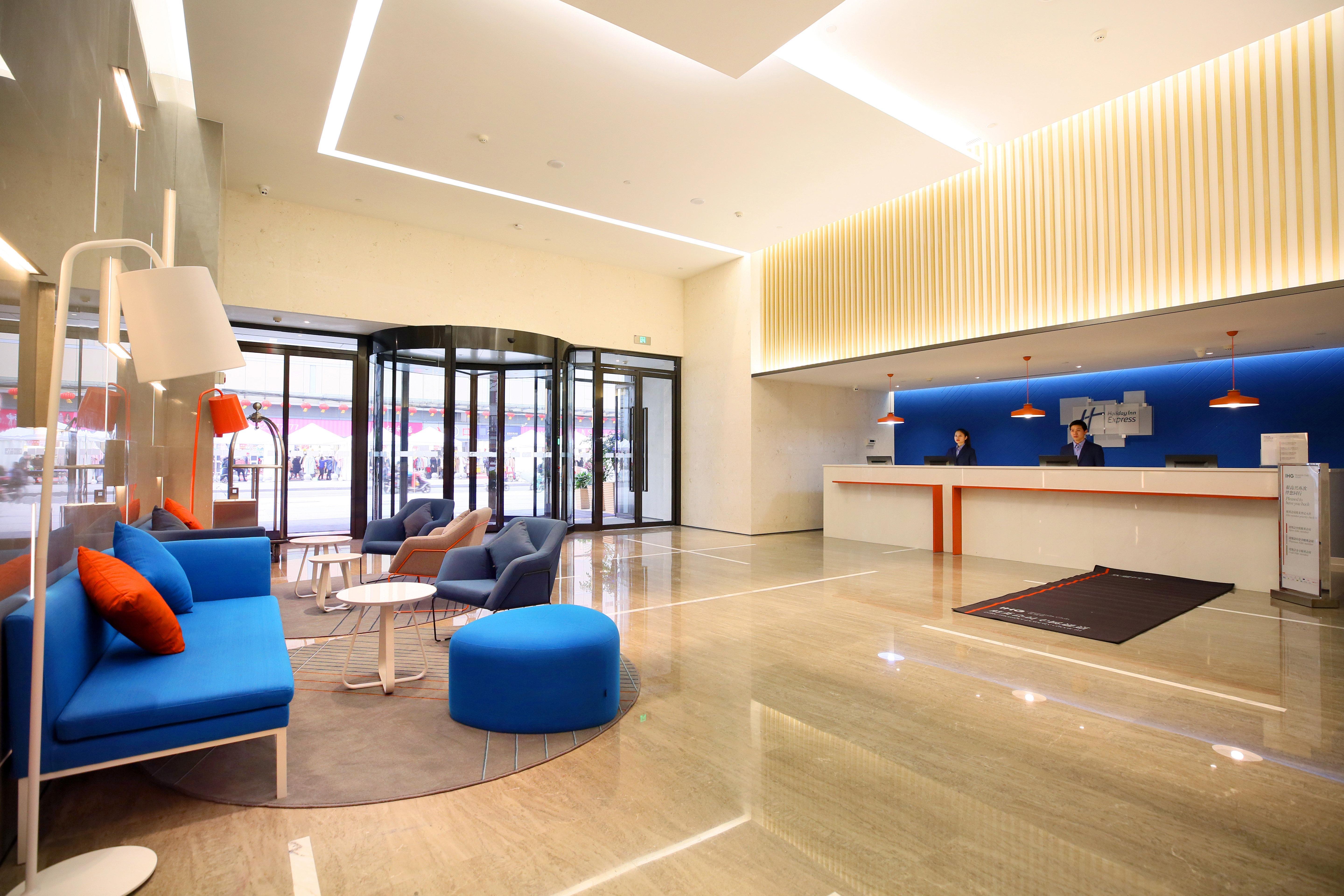 Holiday Inn Express Chengdu North Railway Station By Ihg - Near Panda Base, Near Chunxi Road Экстерьер фото