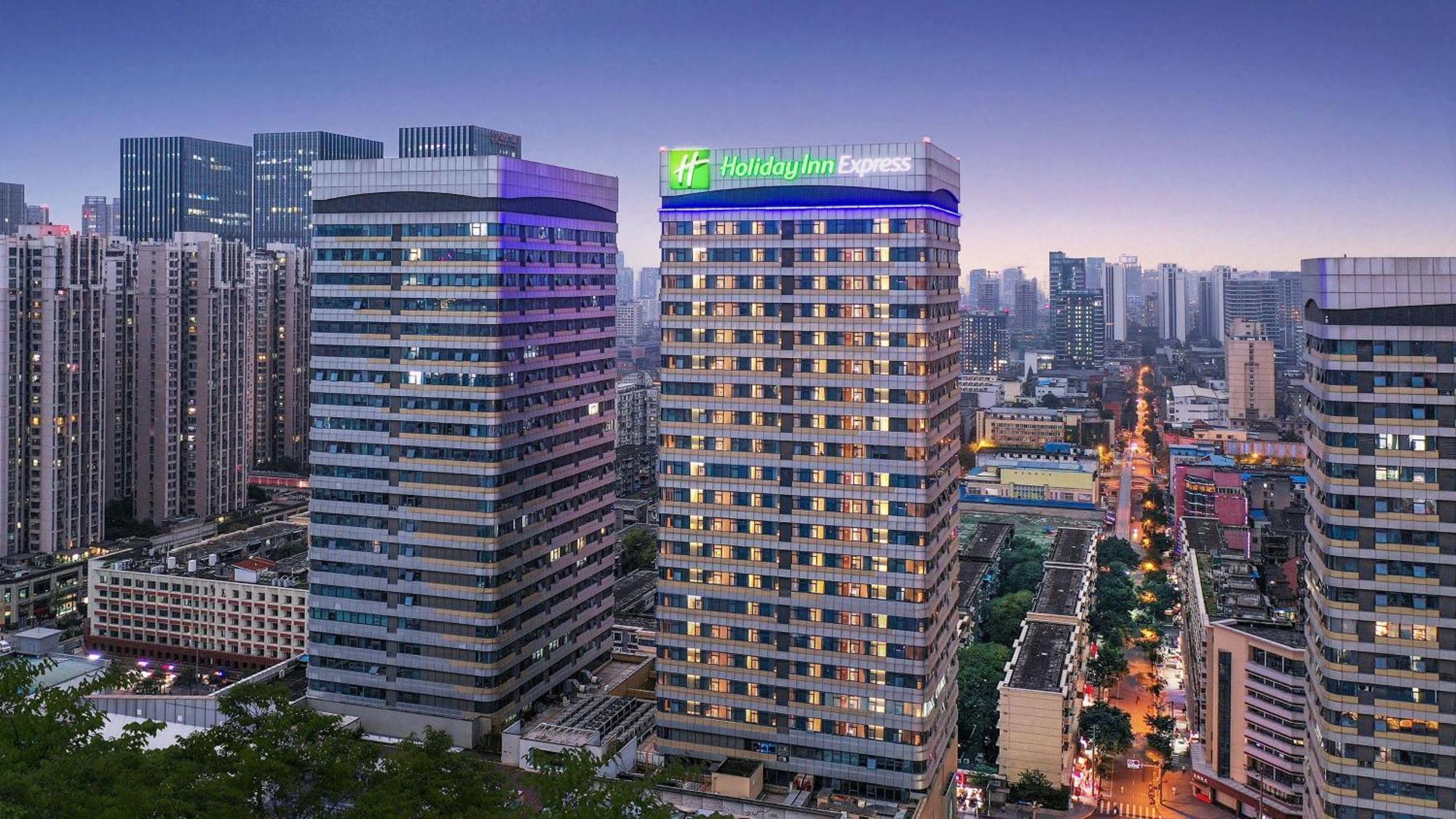 Holiday Inn Express Chengdu North Railway Station By Ihg - Near Panda Base, Near Chunxi Road Экстерьер фото
