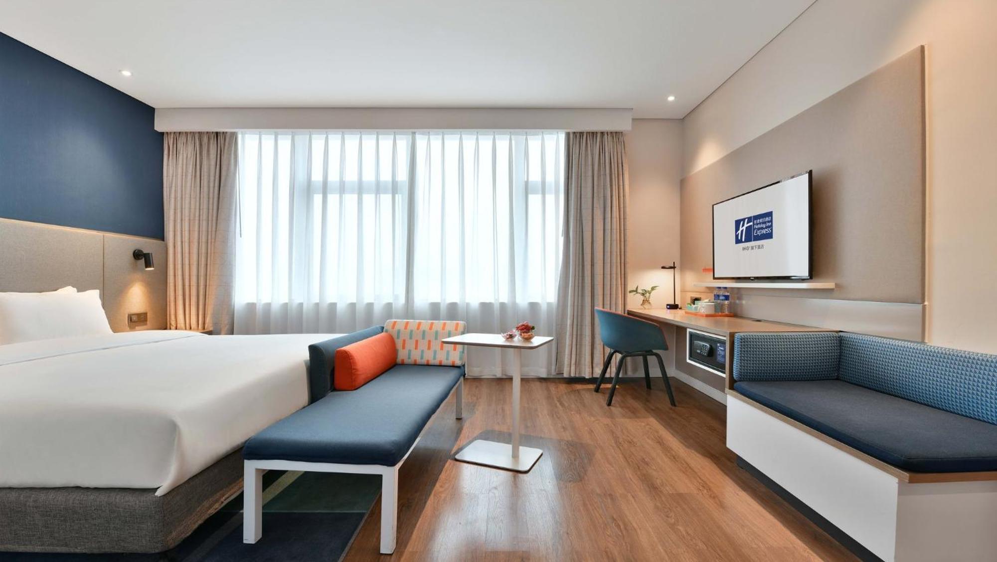 Holiday Inn Express Chengdu North Railway Station By Ihg - Near Panda Base, Near Chunxi Road Экстерьер фото
