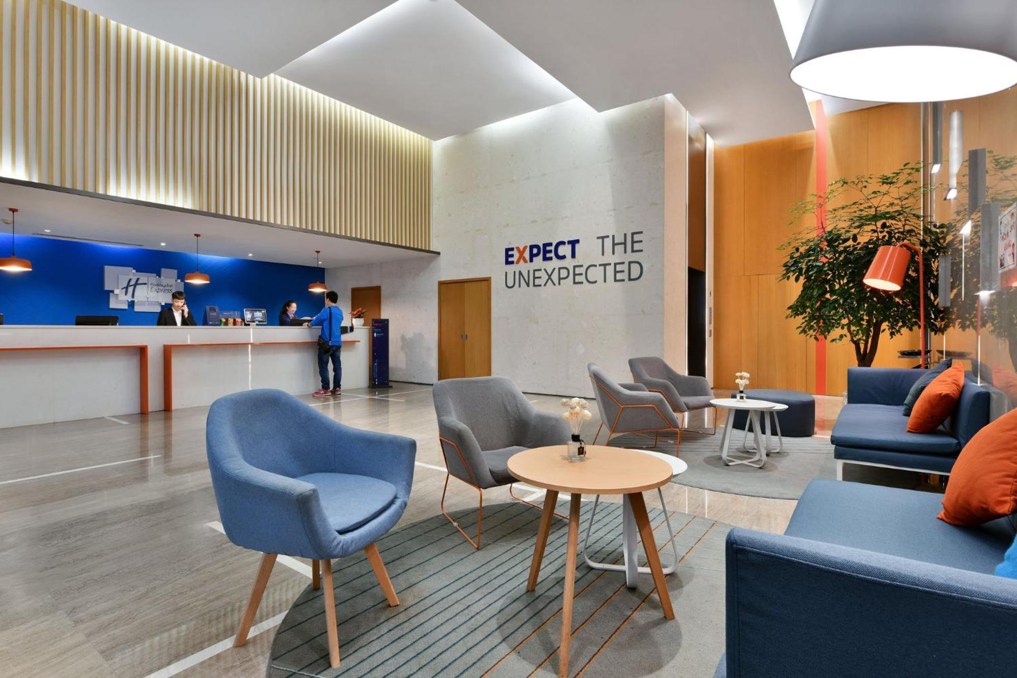 Holiday Inn Express Chengdu North Railway Station By Ihg - Near Panda Base, Near Chunxi Road Экстерьер фото